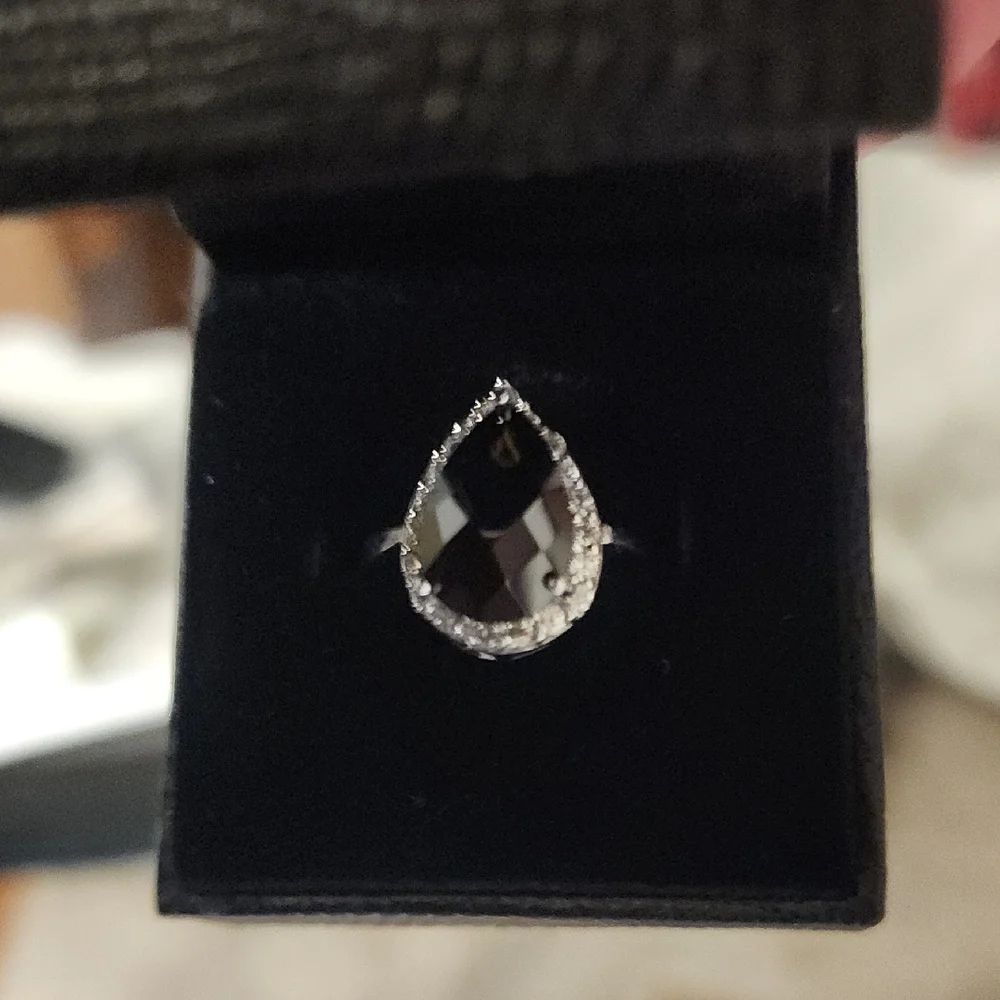 Elegant Silver Teardrop Ring Gold Plated - Picture 1 of 2